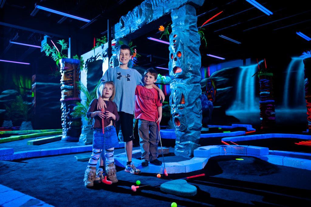 Big Splash Adventure Hotel And Indoor Water Park French Lick Eksteriør billede